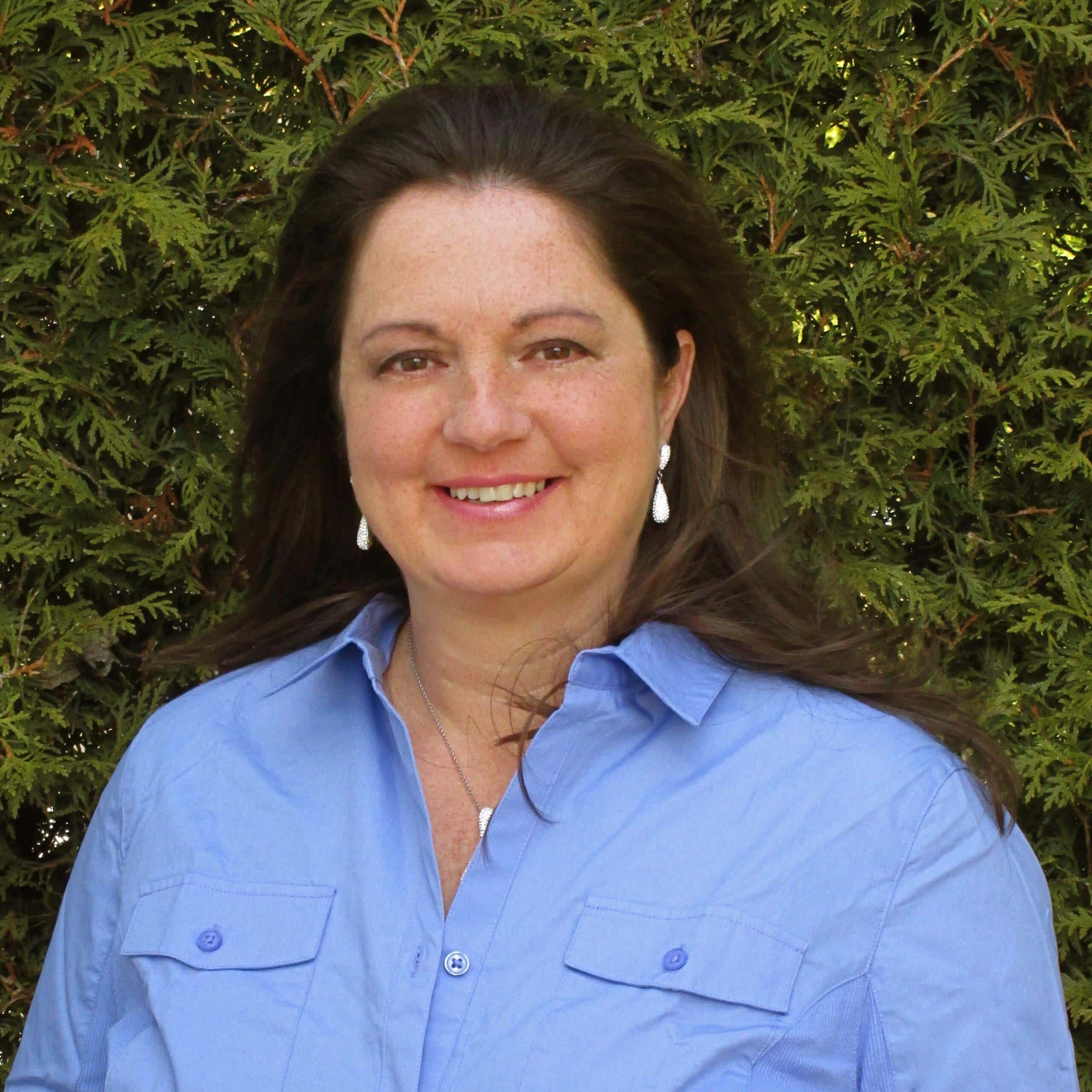 Julie Vigneault - Customer Advisor